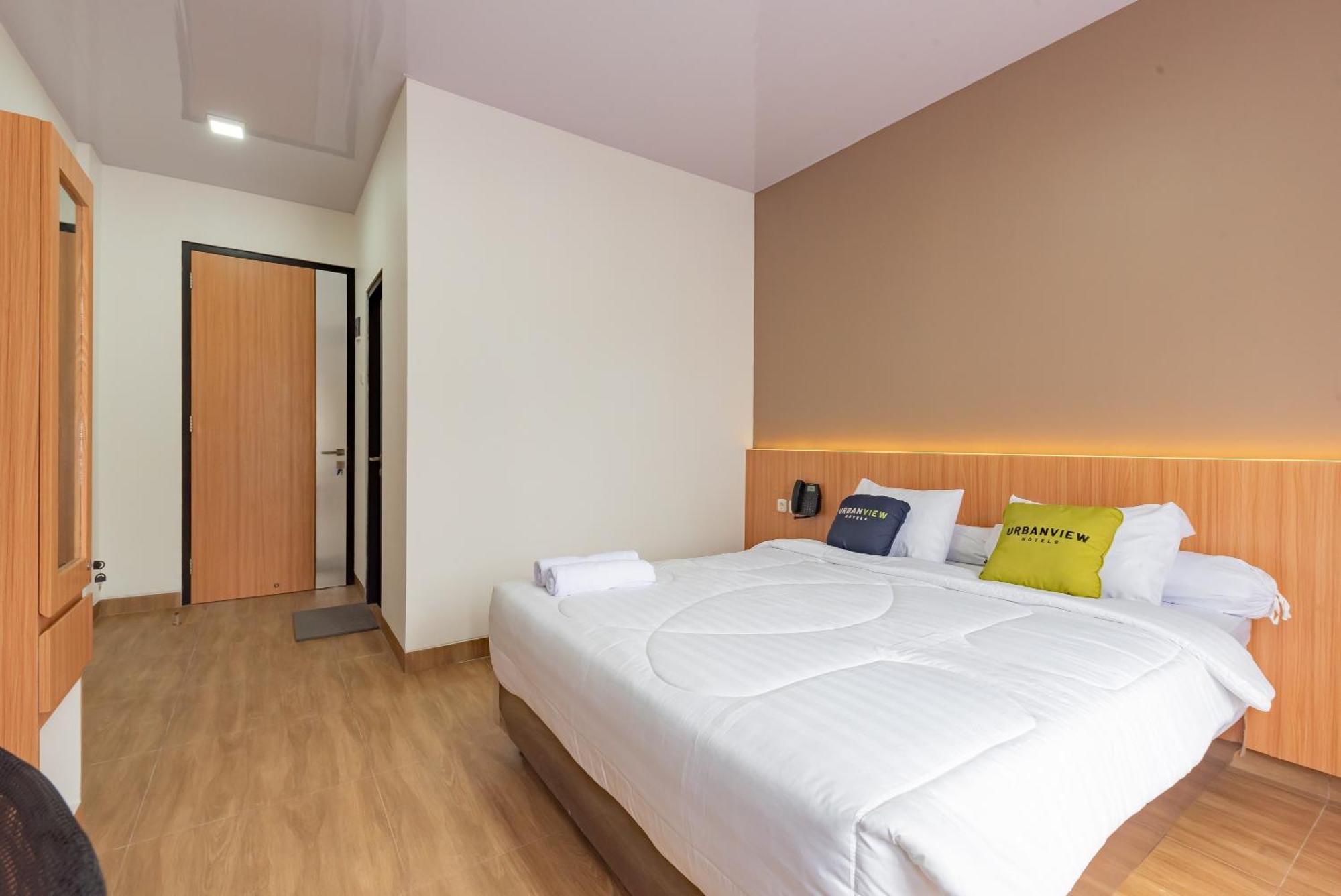 Urbanview Hotel Inkoppabri Cisarua Puncak Экстерьер фото