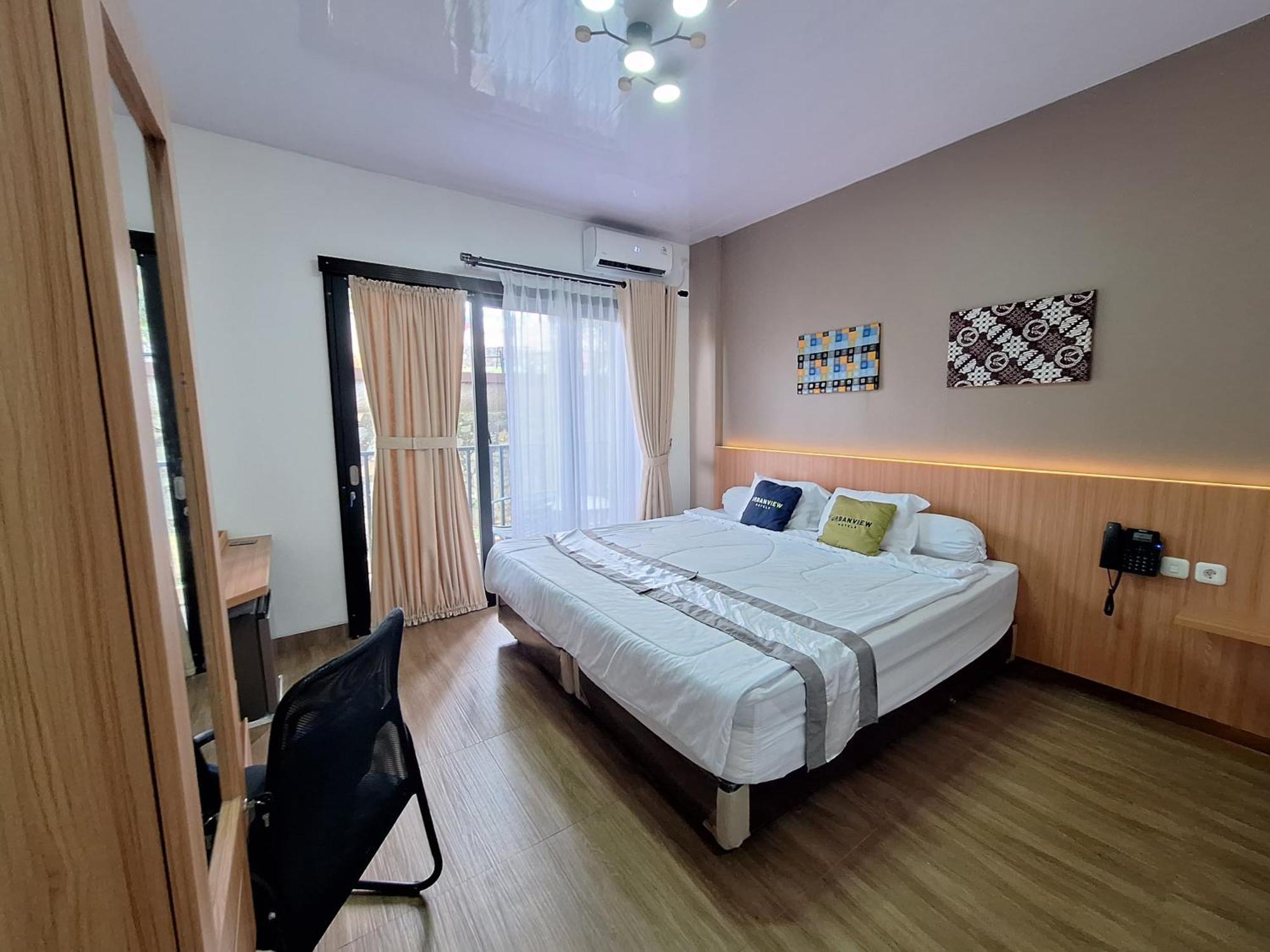 Urbanview Hotel Inkoppabri Cisarua Puncak Экстерьер фото
